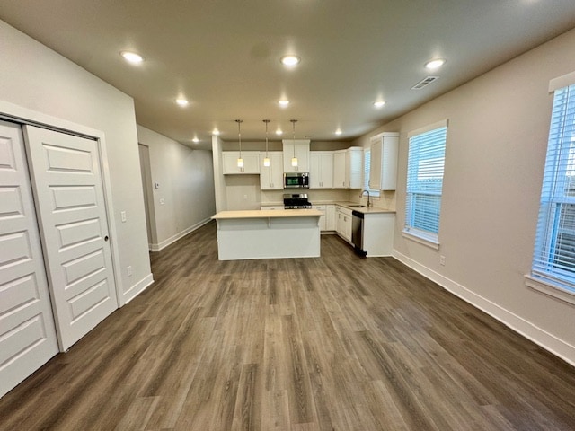 Building Photo - 3909 SW Pecan Cir