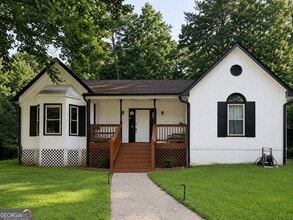 Building Photo - 646 Hunt Station Dr
