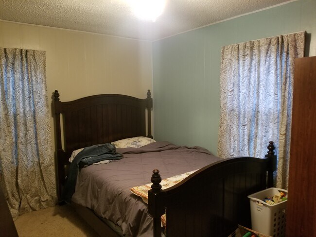 Bedroom 2 - 626 W California St