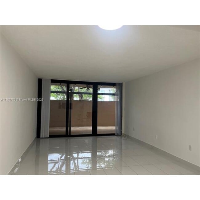 Building Photo - 10975 SW 107th St