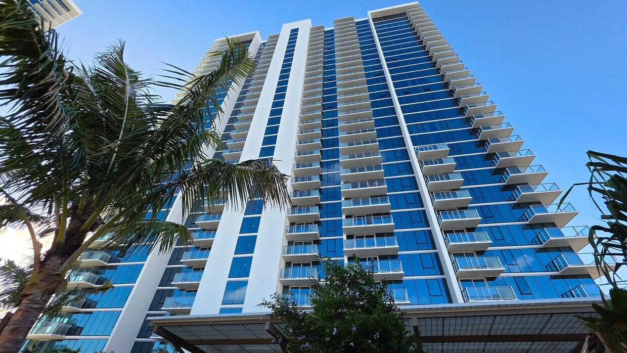 Foto principal - The Park on Keeaumoku - One bedroom