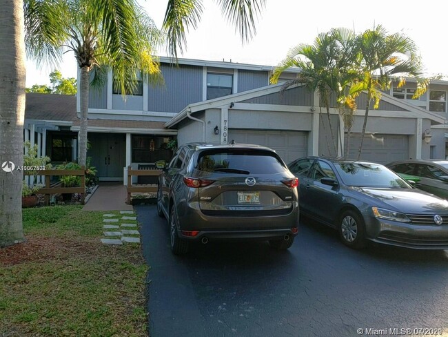Building Photo - 7808 NW 41st St