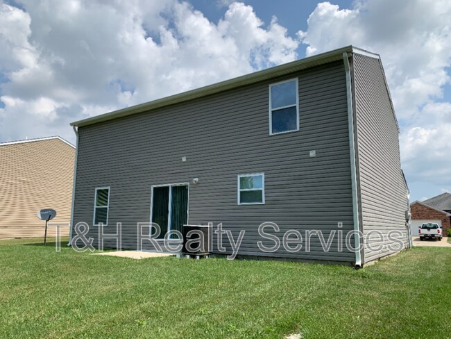 Building Photo - 2308 Lappin Ct