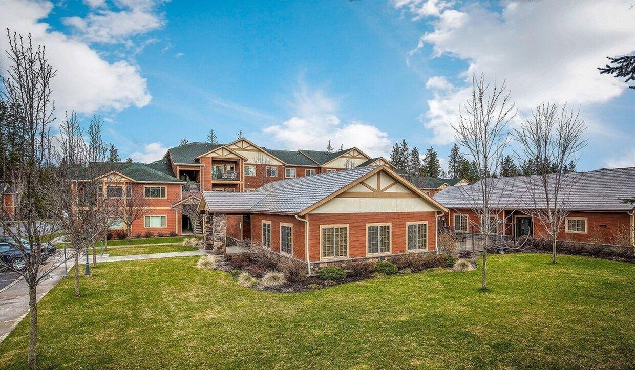 Building Photo - First Floor Pheasant Run Condo