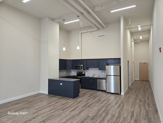 Building Photo - 34 Frederick St