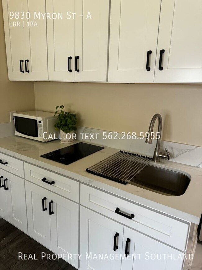 Building Photo - Bright 1 Bedroom ADU in Pico Rivera near s...