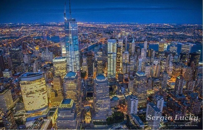 Foto del edificio - 401 E 86th St