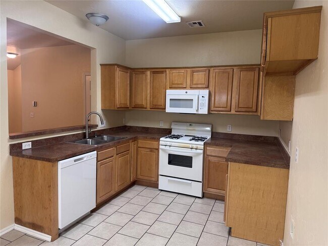 Foto del edificio - 9605 SW 16th St