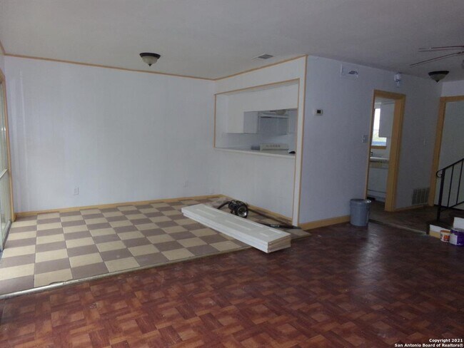 Foto del edificio - 4835 Gus Eckert Rd