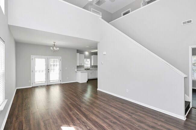 Building Photo - 3731 Bullard St