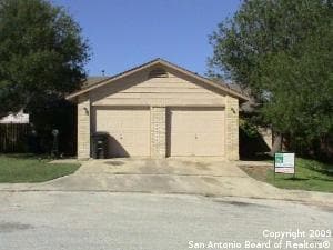 Primary Photo - 5002 Sommerdale