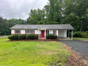 Building Photo - 516 Crescent Heights Dr