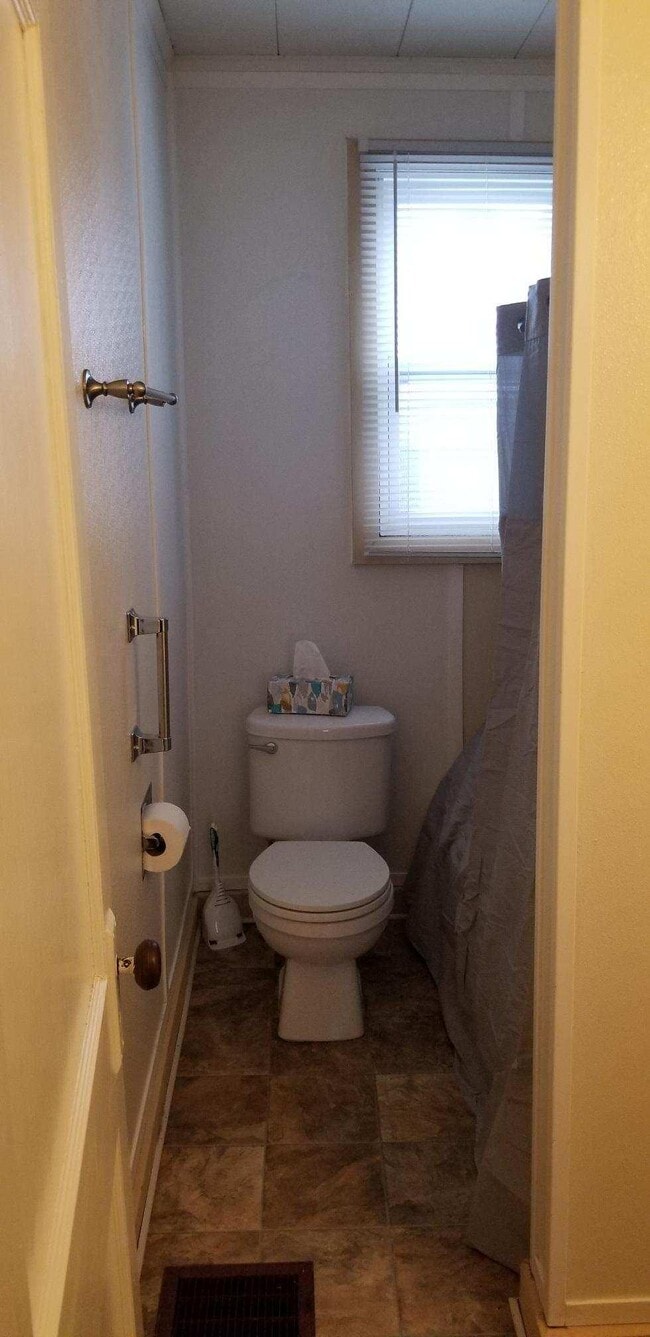 1405 Cherry St, Quincy, IL 62301 House Rental in Quincy, IL