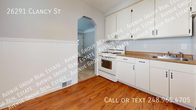 Foto del edificio - 26291 Clancy St