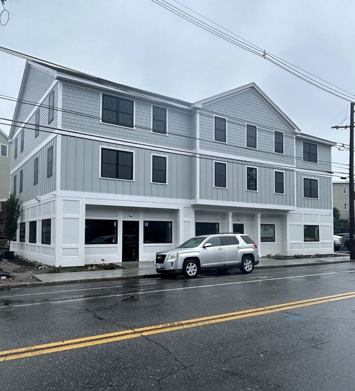 Foto principal - 135 Chelmsford St