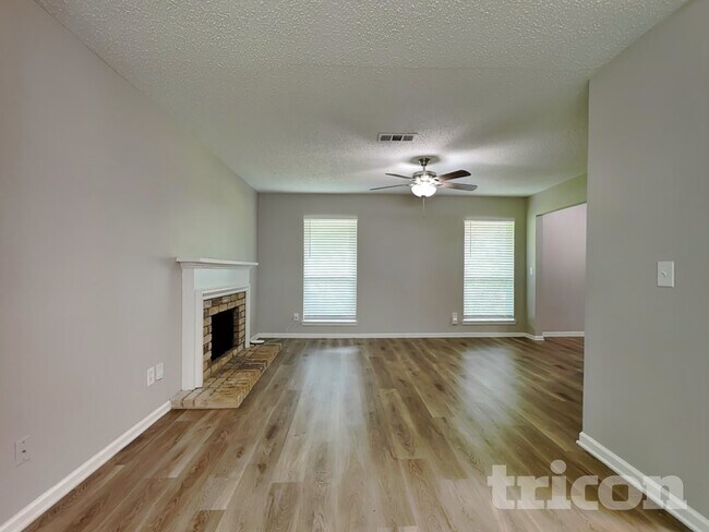 Foto del edificio - 2610 Townhall Ln