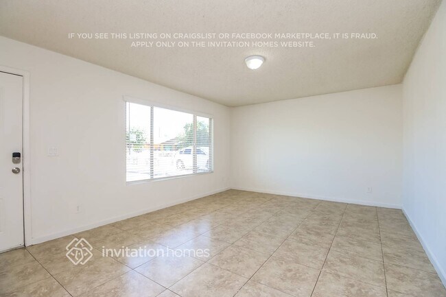 Foto del edificio - 5243 W Lewis Ave