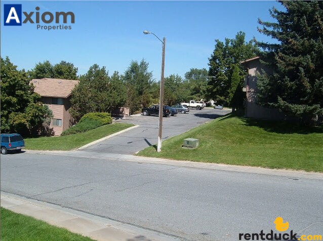 Foto del edificio - 2145 Marigold St