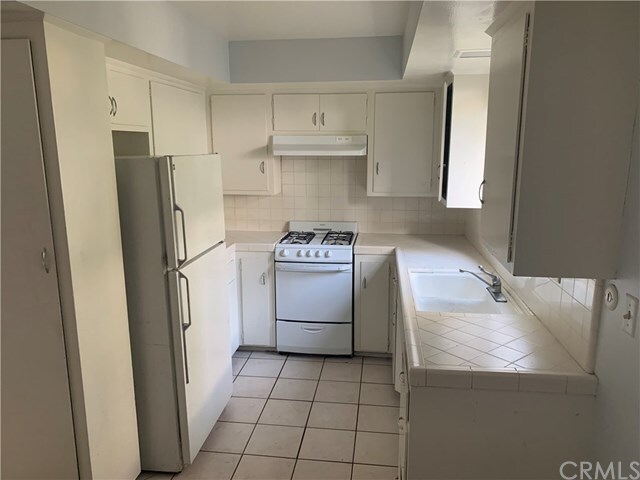 Building Photo - 203 Avenida Montalvo