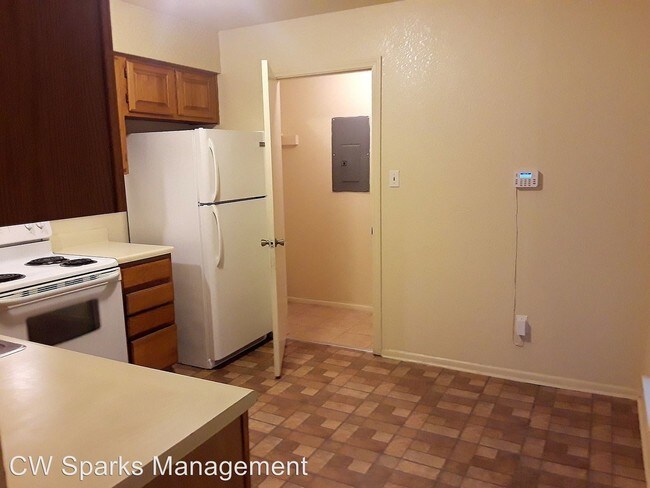 Foto del edificio - 1753 Creekview Dr