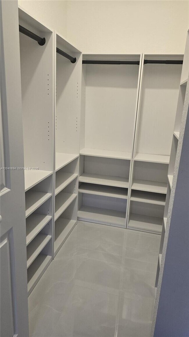 Foto del edificio - 2248 SE 30th St