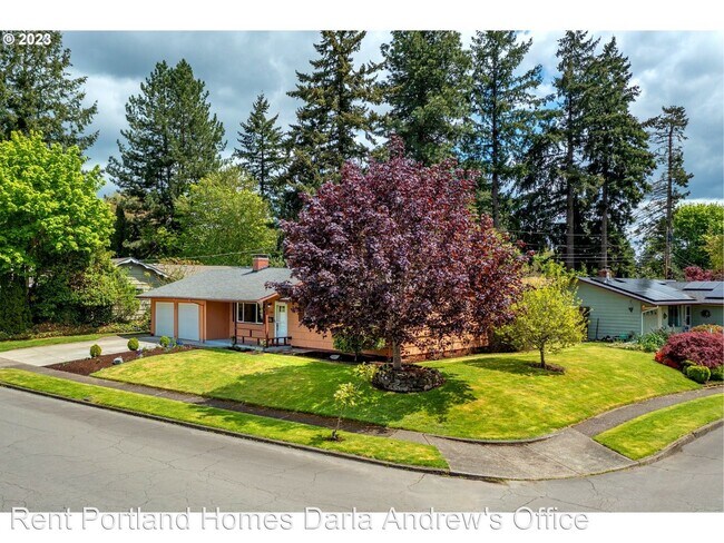 Foto del edificio - 3 br, 1.5 bath House - 2280 SW Wynwood Ave