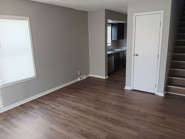 Building Photo - For Rent - Four-Bedroom Two-Bathroom Home Available NOW!