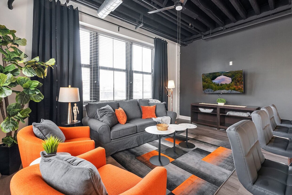Foto principal - 4500 Wayne Ave