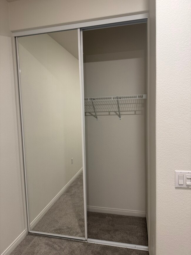 Building Photo - 4781 Sicily Dr