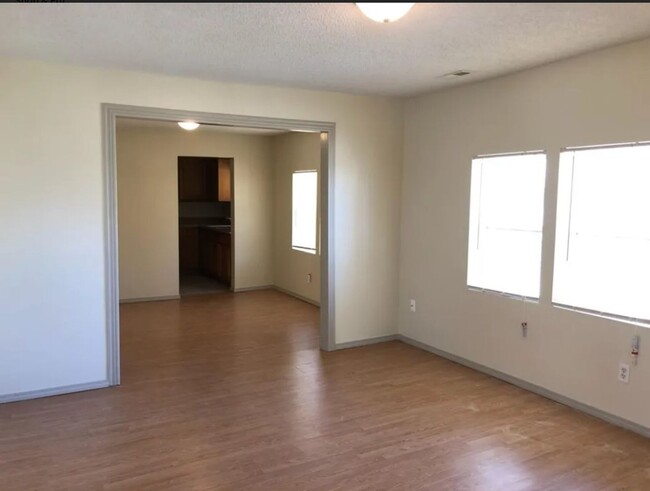 Foto del edificio - Charming 2 bedroom home in South Wichita