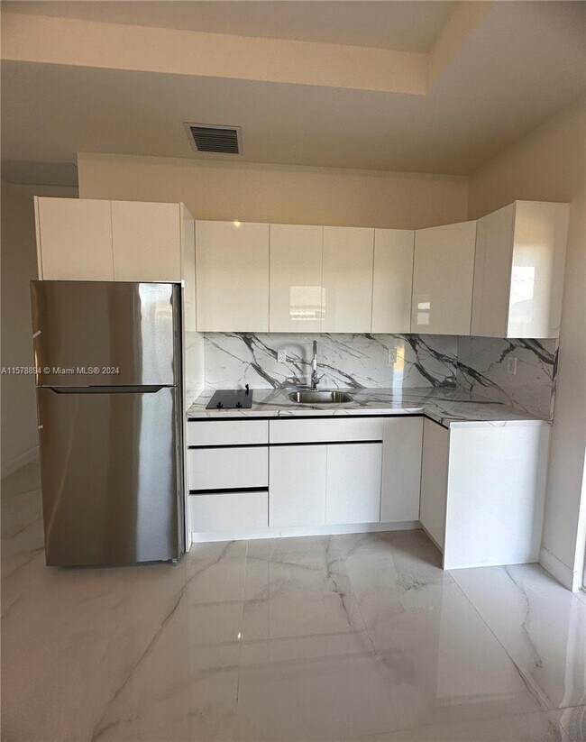 Building Photo - 16931 Southwest 289th Street, Homestead, F...