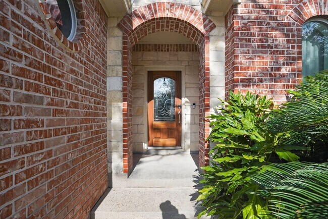 Foto del edificio - 3705 Whisper Walk