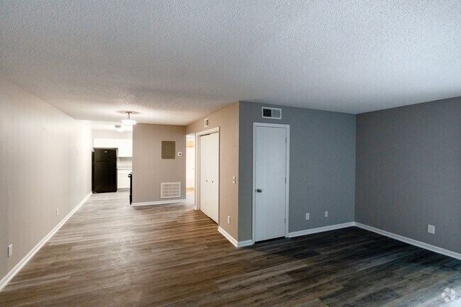 2 habitaciones, 2 baños - 865 pies cuadrados - Spring Lane Apartments