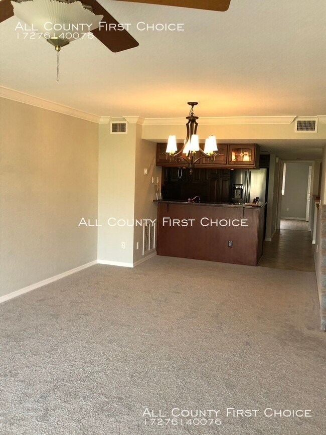 Building Photo - Spacious and Beautiful Townhome in Tara Cay