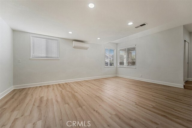 Foto del edificio - 33852 Orilla Rd