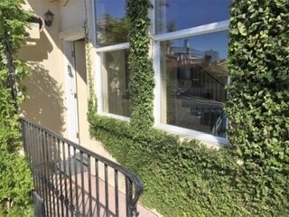 Entrada privada - 216 Montreal St