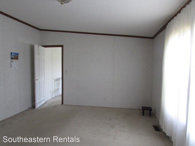 Building Photo - 3 br, 2 bath House - 3215 Authority Lane