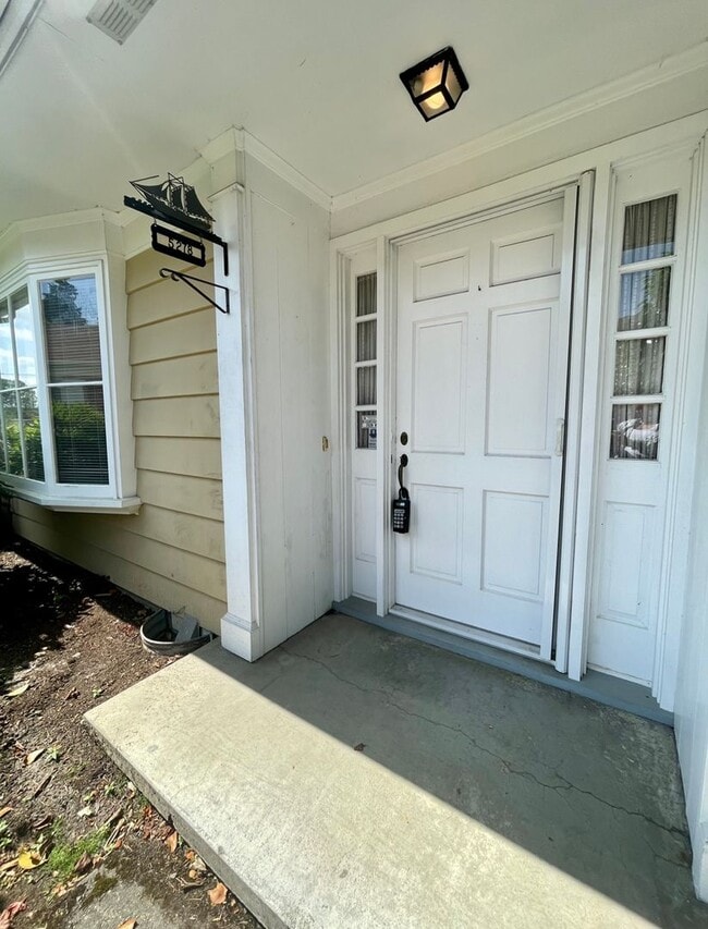 Stunning Two-bedroom In SW Portland~ Great... - Stunning Two-bedroom In SW Portland~ Great... Apartment