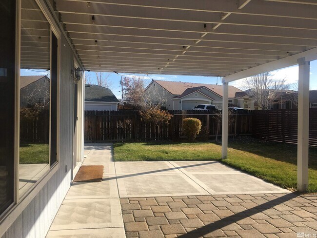 Foto del edificio - 3470 Erin Dr