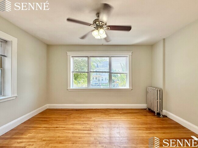Foto del edificio - 7 Sherborn Ct