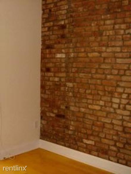 Building Photo - 225 E 23rd St