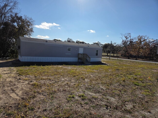 Building Photo - 17050 Meridian Blvd