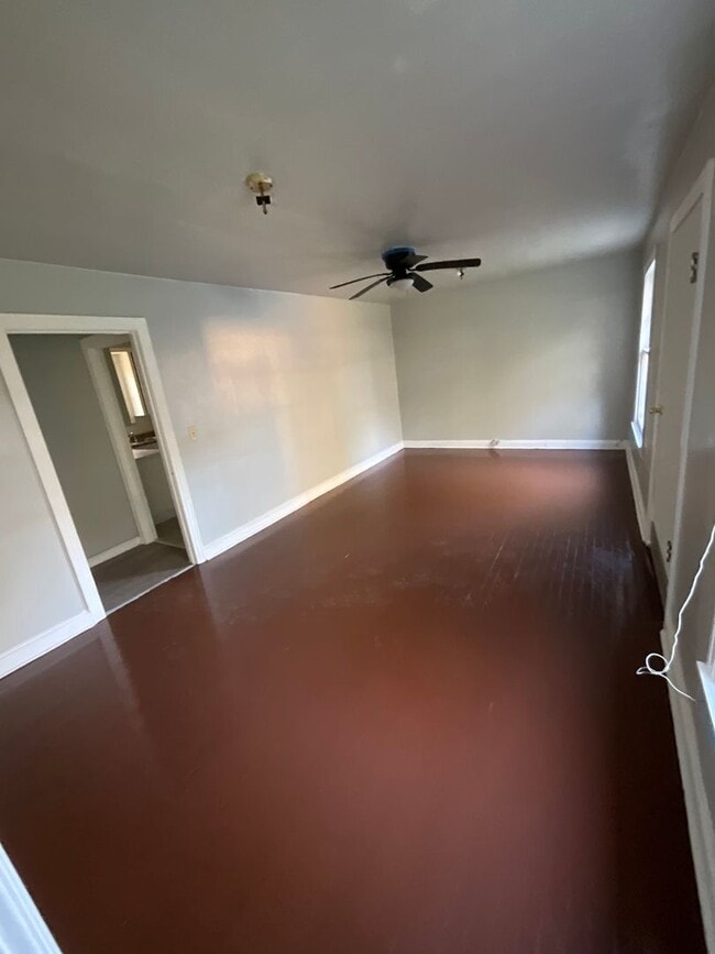 Building Photo - 5312 Fairfax Ave