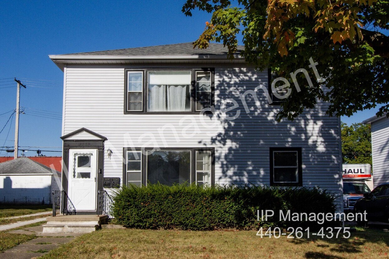 Primary Photo - 2420 21st St