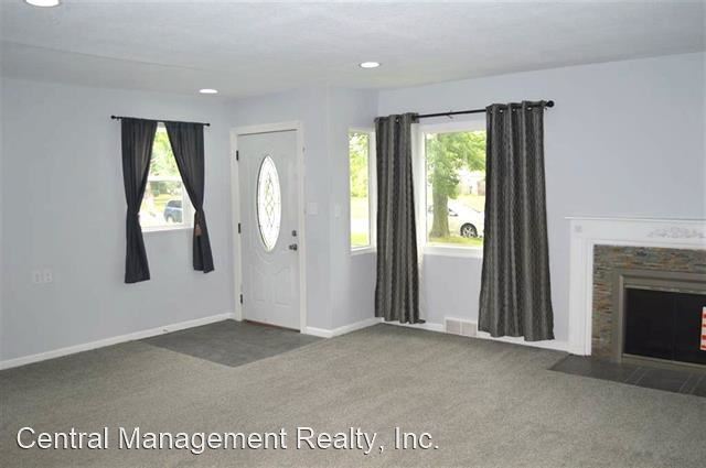 Building Photo - 3 br, 2.5 bath House - 1507 Rockne Dr.