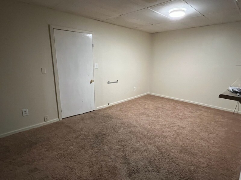 Living Area - 3226 Riverside Dr