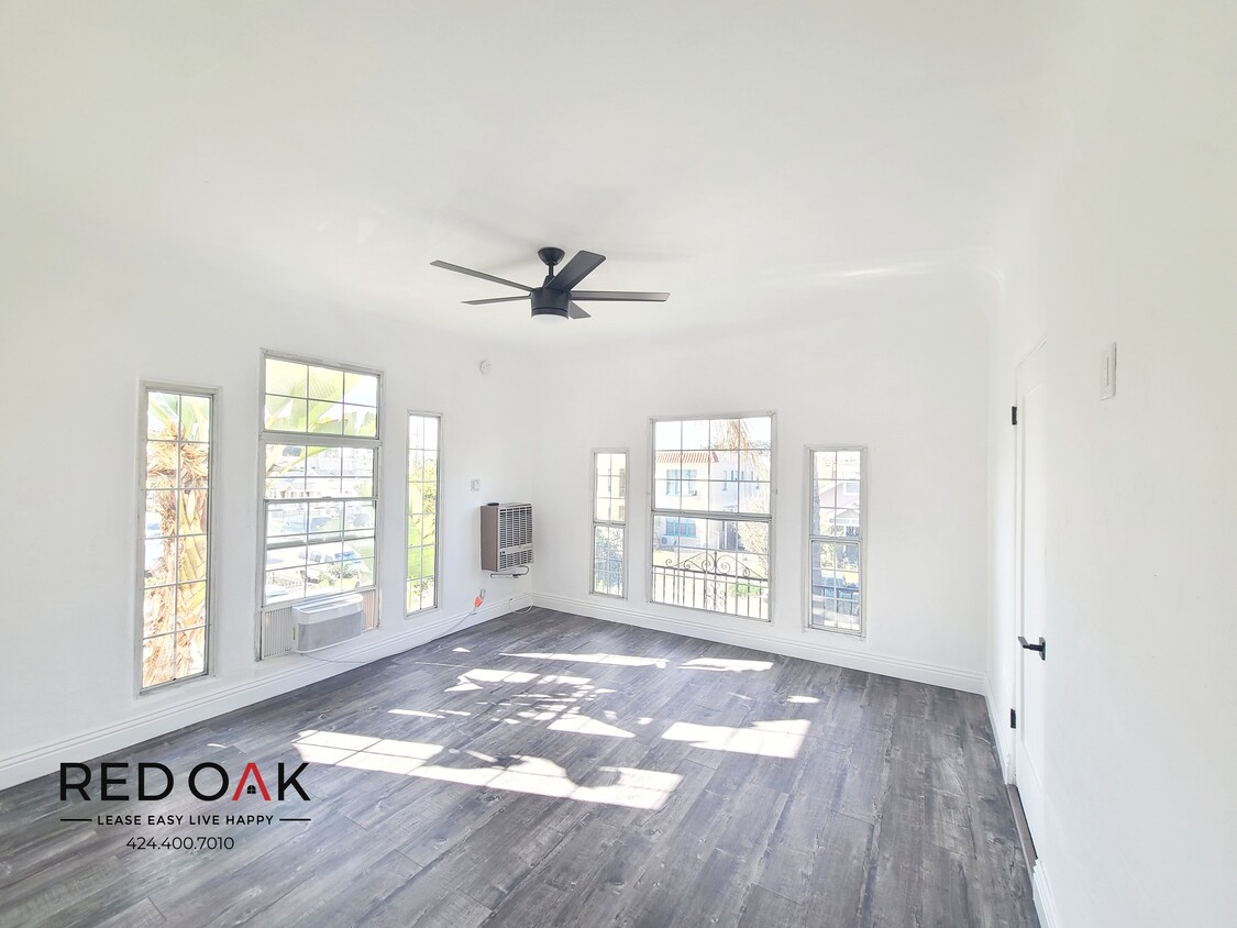 Foto principal - 1272 S Mullen Ave