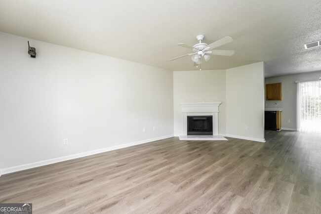 Building Photo - 6930 Red Bone Way