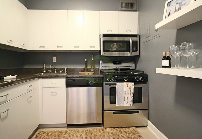 Foto del edificio - 1320 N Lake Shore Dr