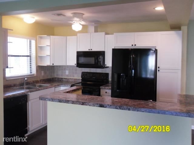 Building Photo - 2395 Jaeger Dr